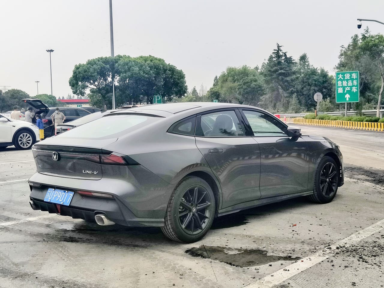 Changan UNI-V galeri 2