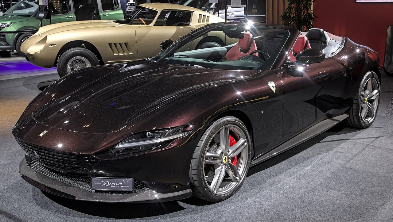 Ferrari Roma galeri 3