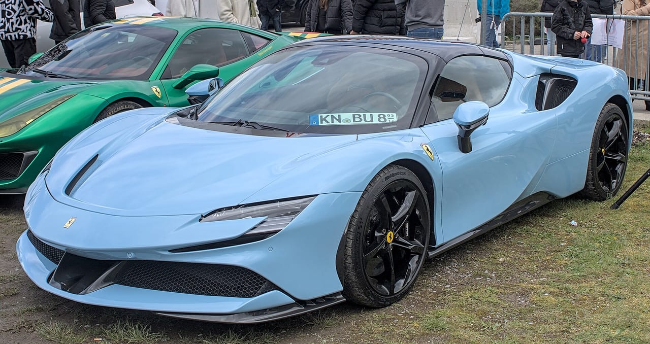 Ferrari SF90 Spider galeri 1