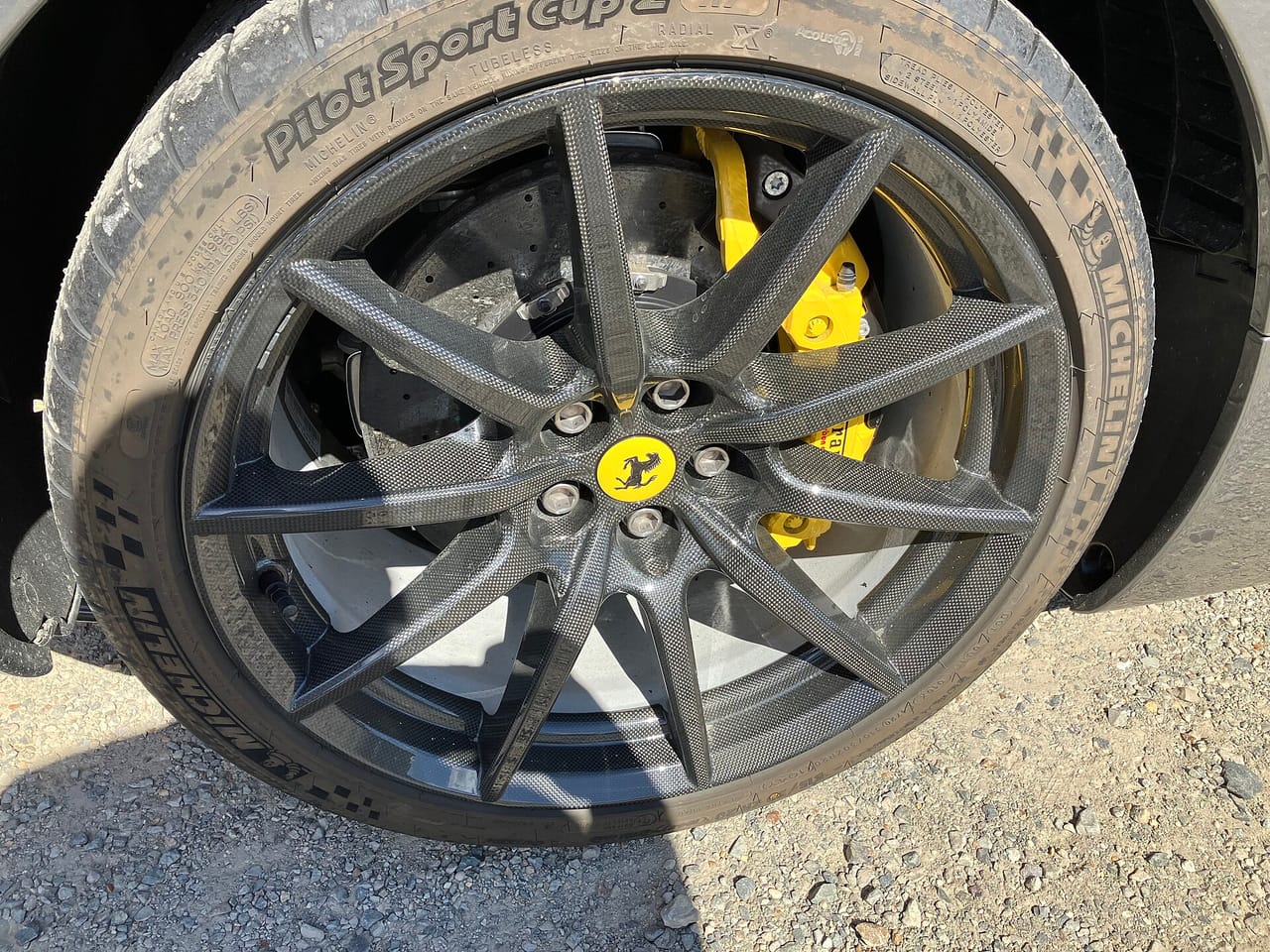 Ferrari SF90 Spider galeri 3