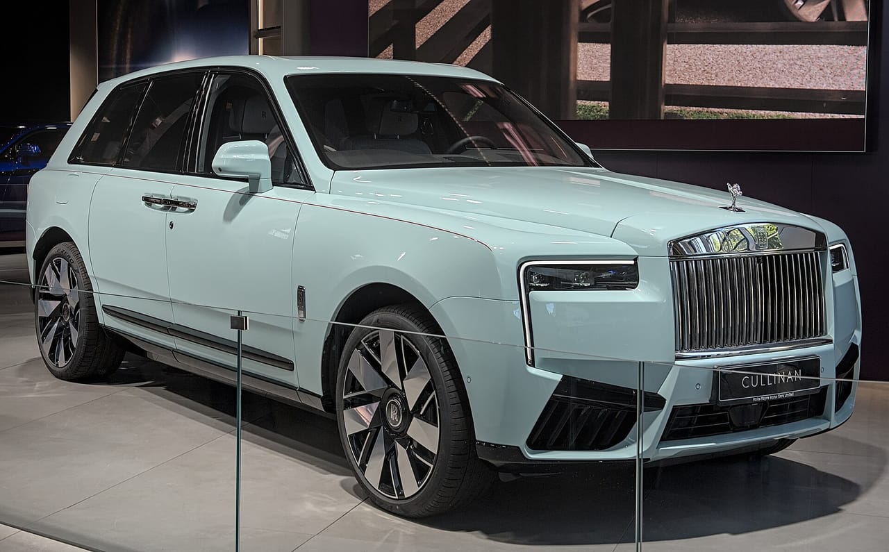Rolls-Royce Cullinan galeri 1