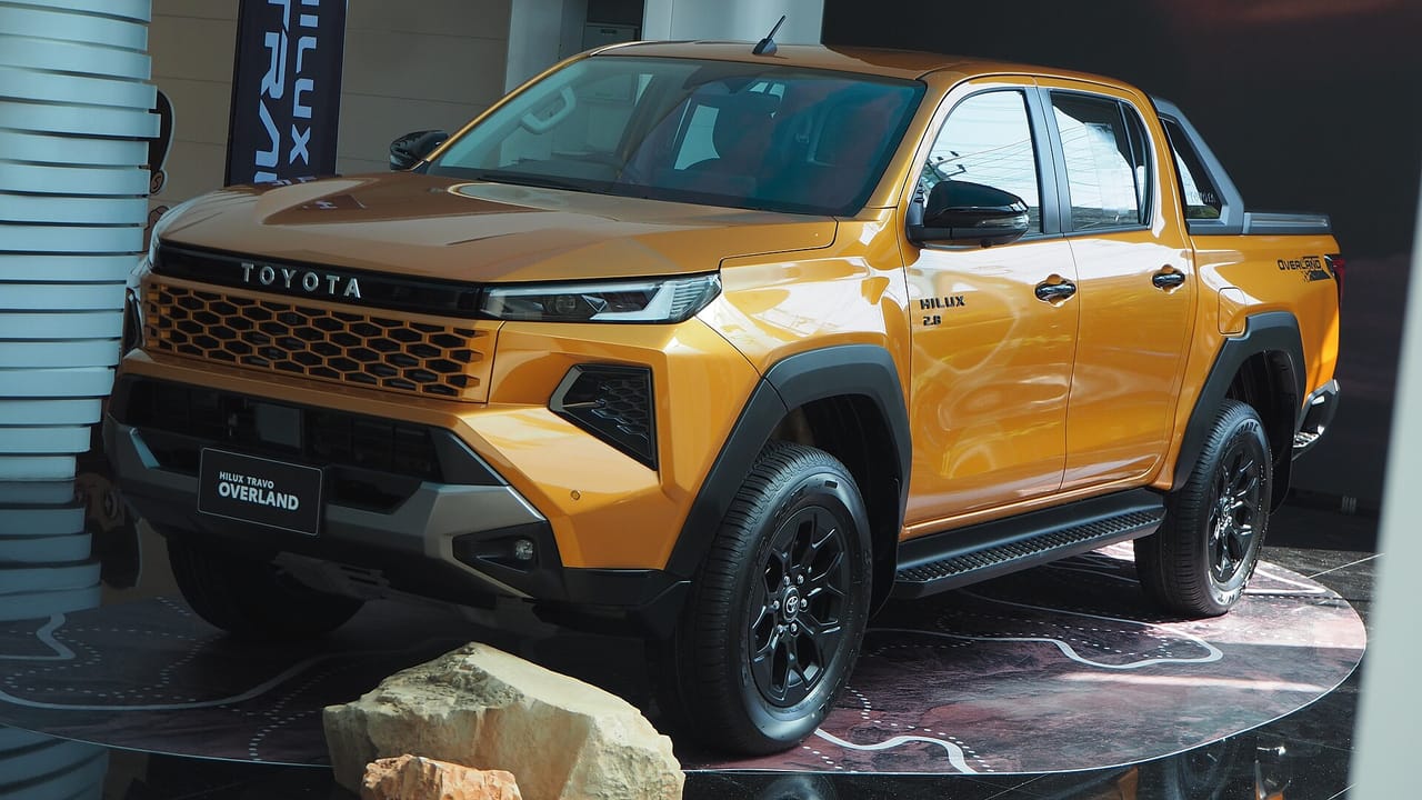 Toyota Hilux 2.7 kapak