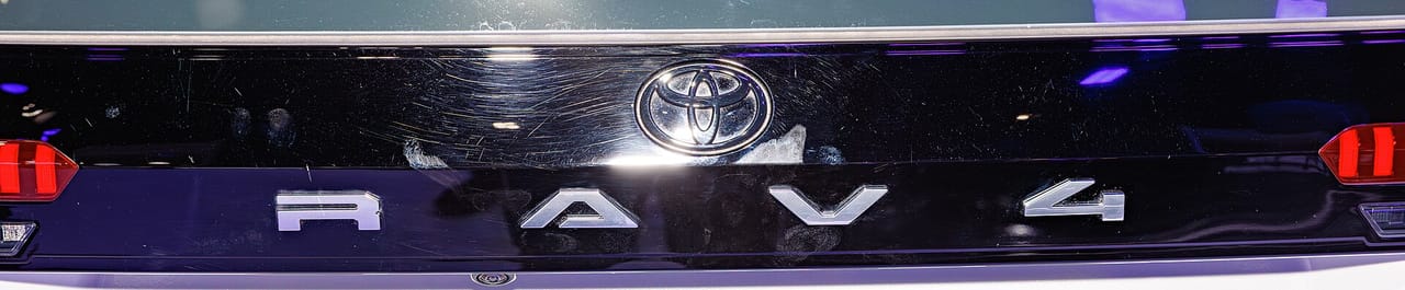 Toyota RAV4 kapak